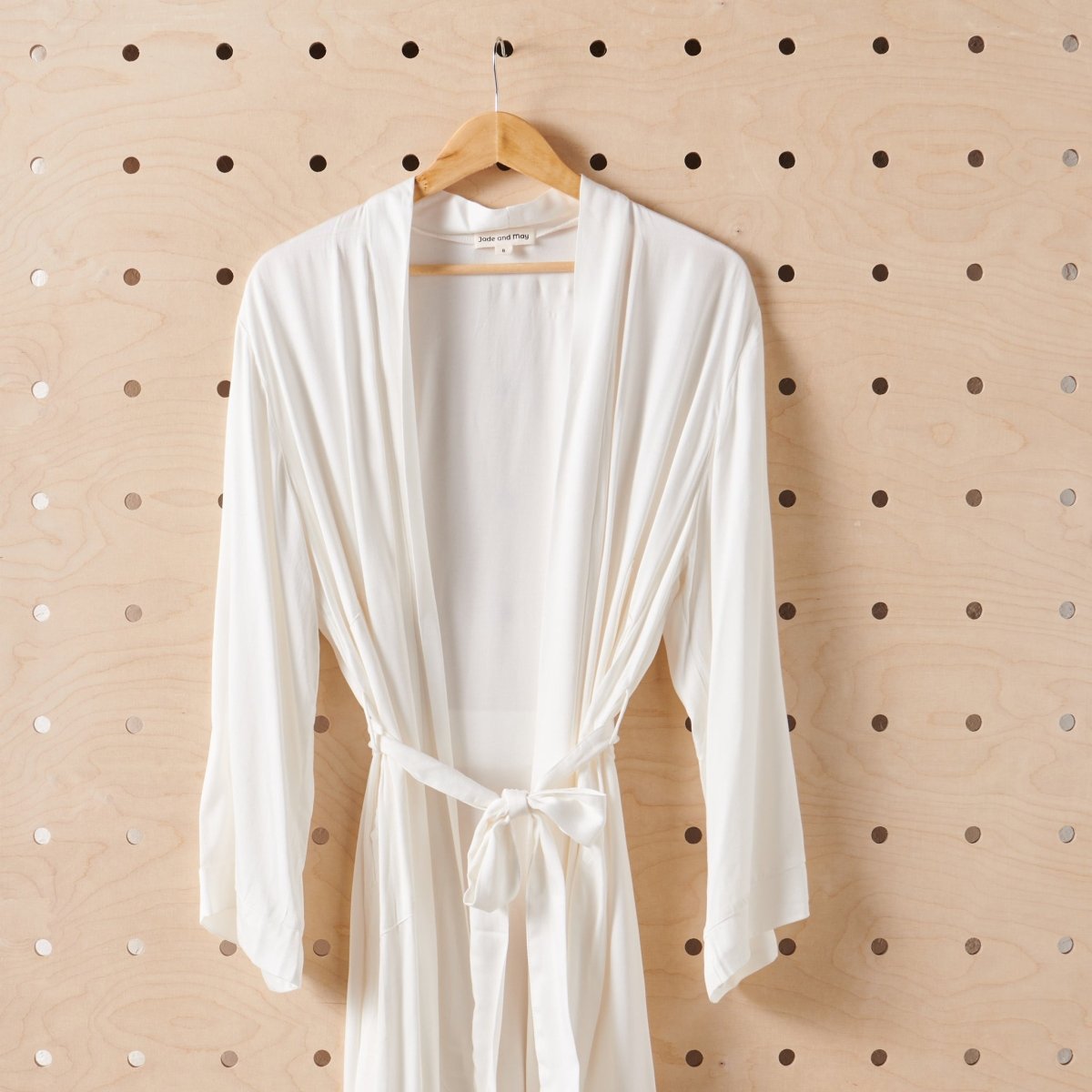 Bamboo Robe in White - Rosette & Co
