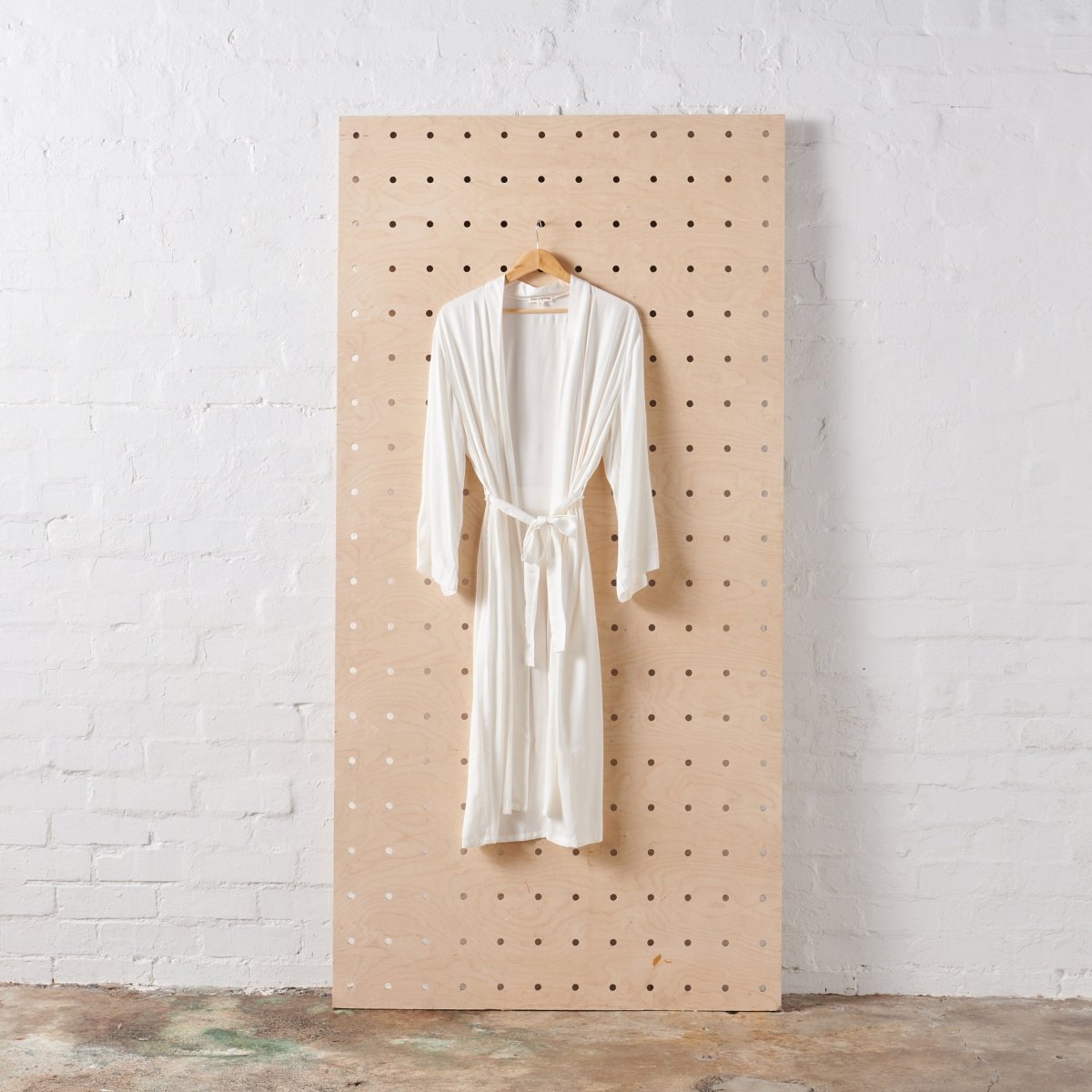 Bamboo Robe in White - Rosette & Co