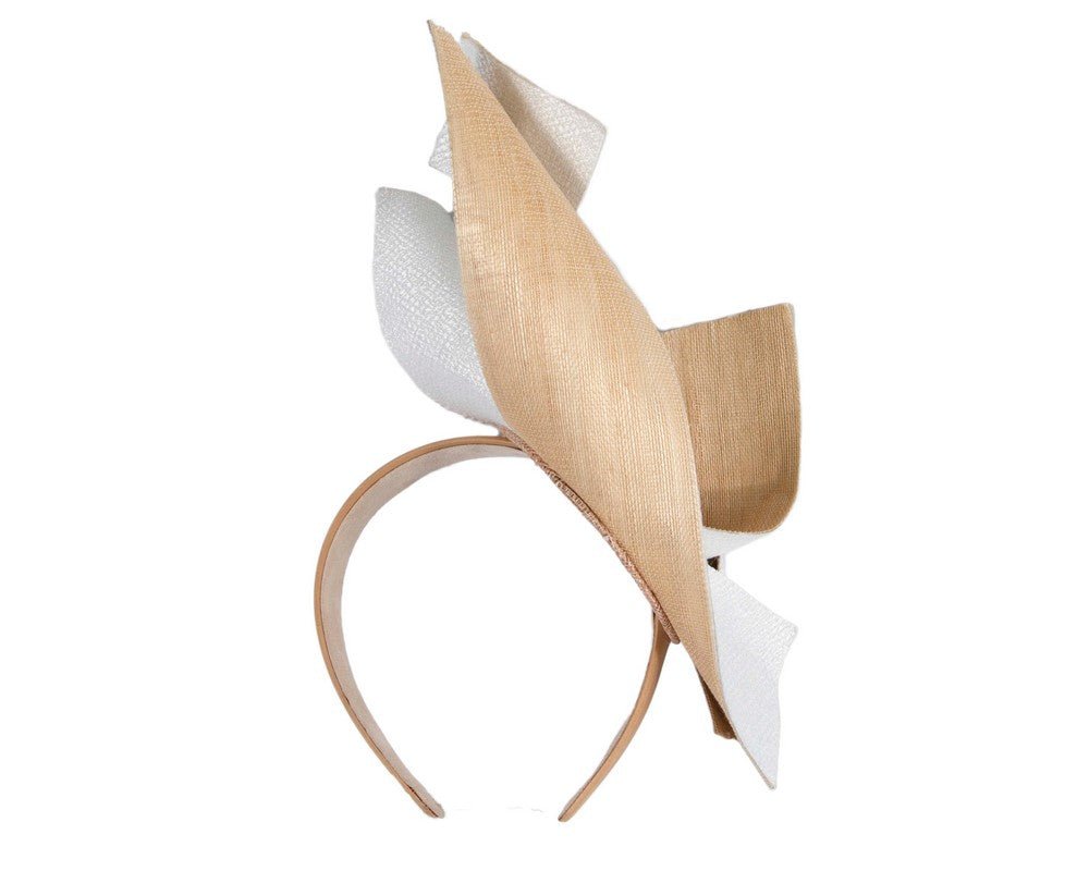 Elegant fascinator by Fillies Collection - Rosette & Co