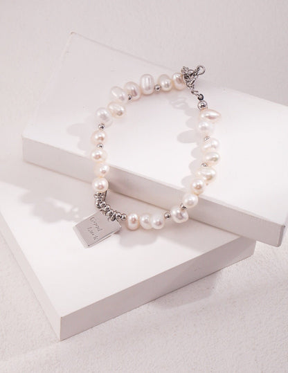 Lucky Engraved Freshwater Pearls Bracelet - Rosette & Co