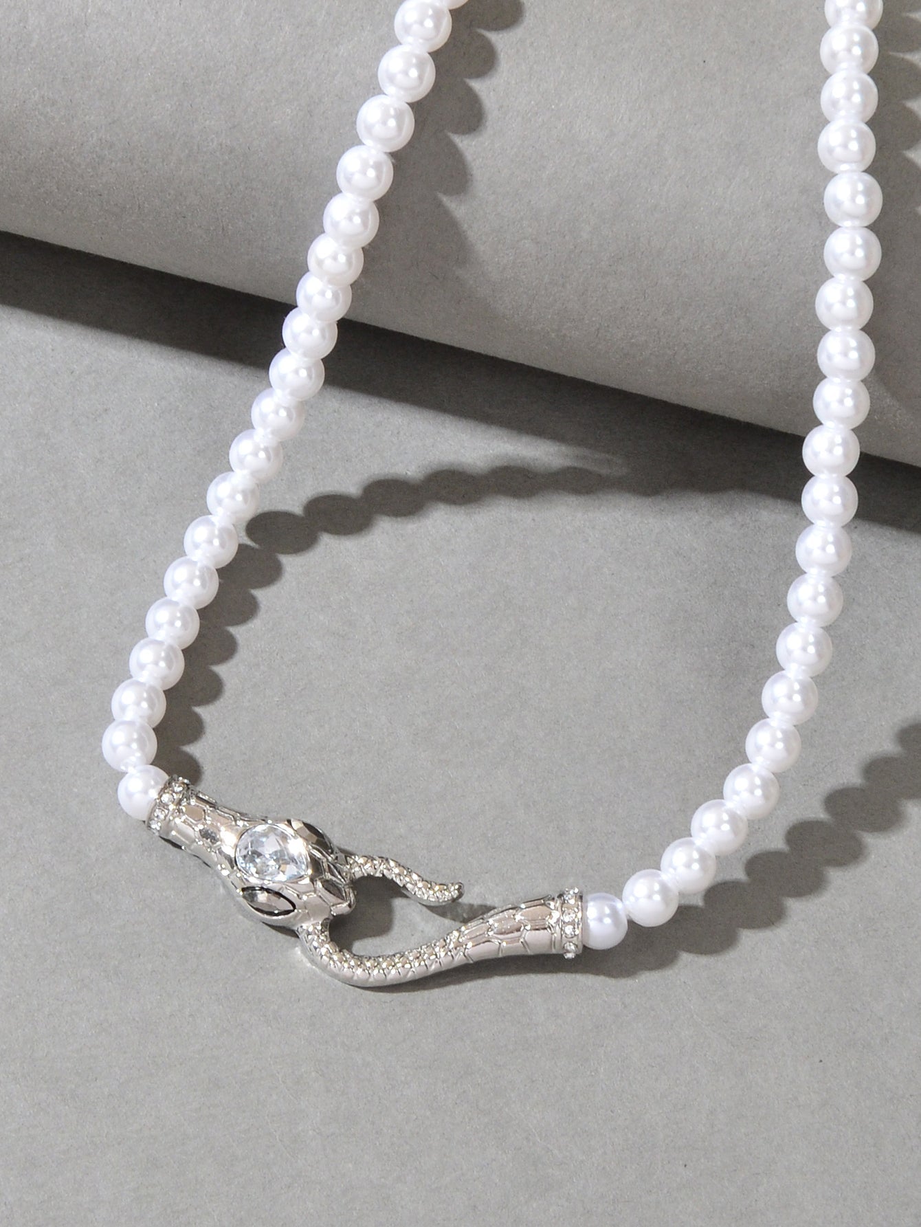 Pearl Necklace - Snake - Rosette & Co