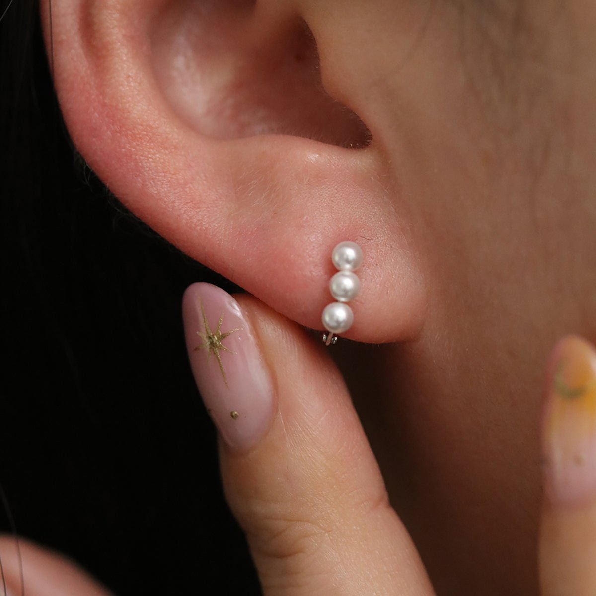 Triple Pearls Huggie Earring - Rosette & Co