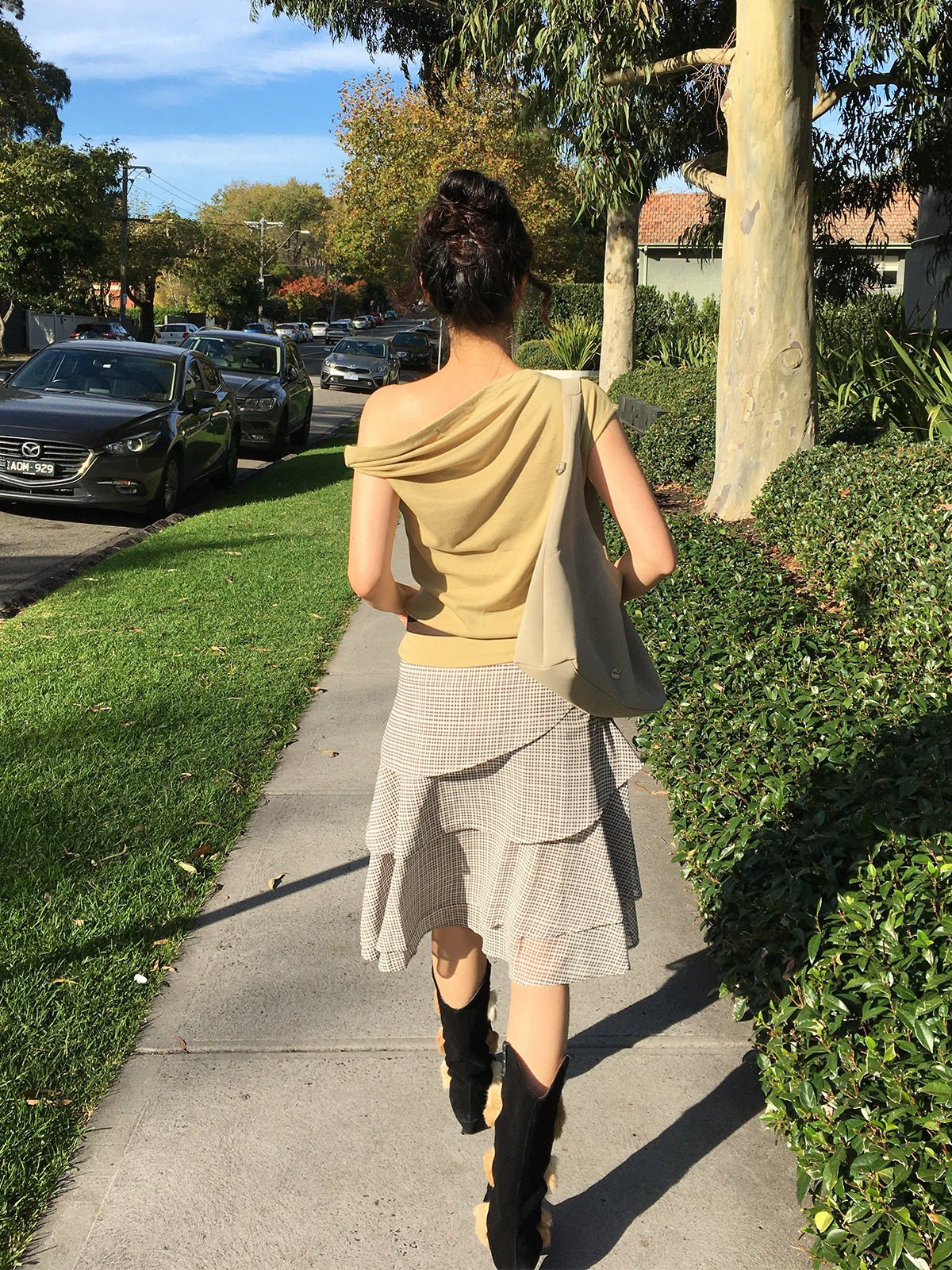 Twisted Asymmetrical Off-Shoulder Top - Rosette & Co