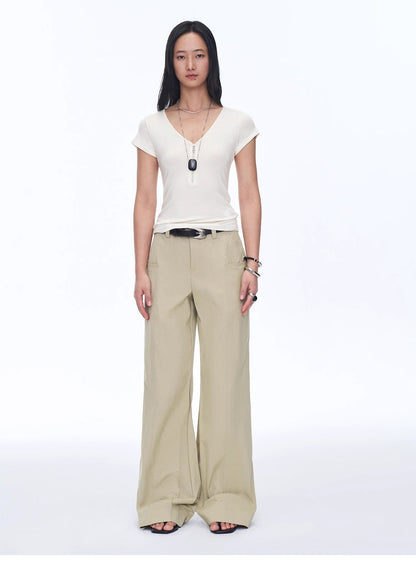 V - neck Zipper T-shirt - Rosette & Co